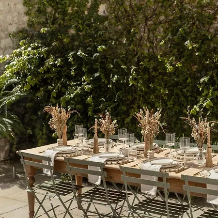 Maison Esme - Charm & Authenticity