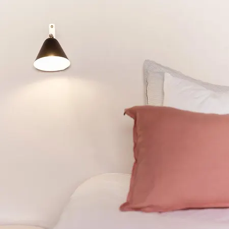 Maison Esme - Charm & Authenticity *